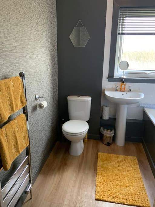 Home From Home, 3 Bedroom House In 霍伊克 外观 照片